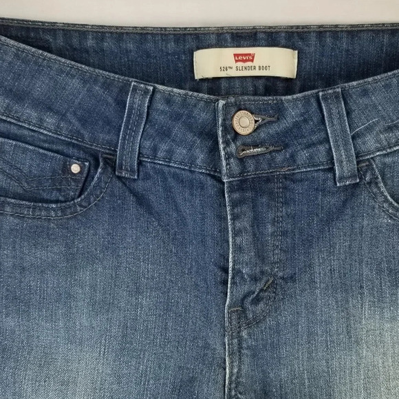 Levi's Womens 526 Slender Boot 4M Blue Denim Jeans - Picture 1 of 8